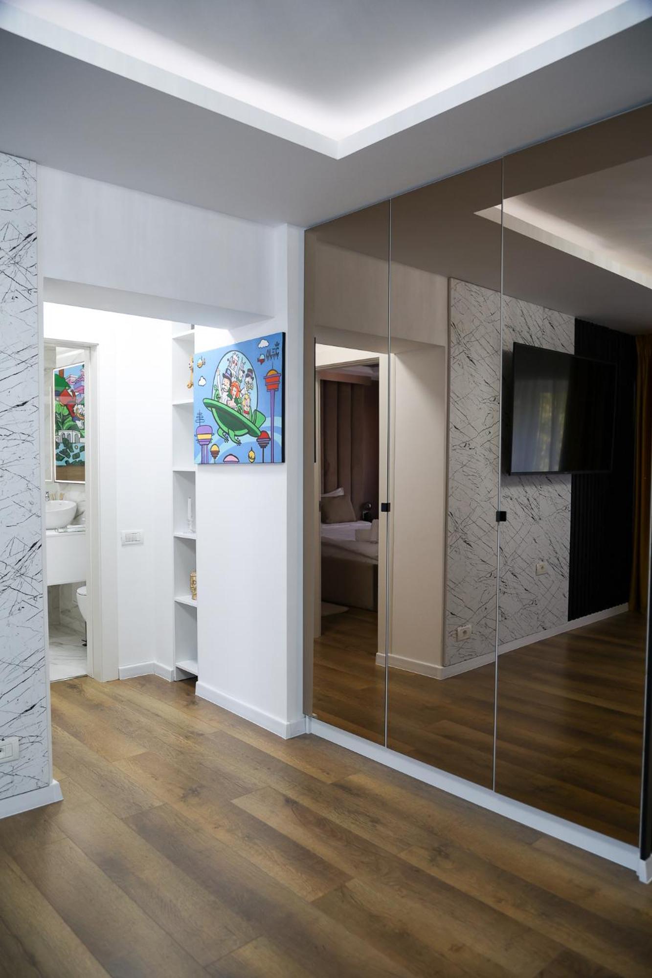 Top Location - Contemporary Parliament View - 2Br Bucureşti Ngoại thất bức ảnh